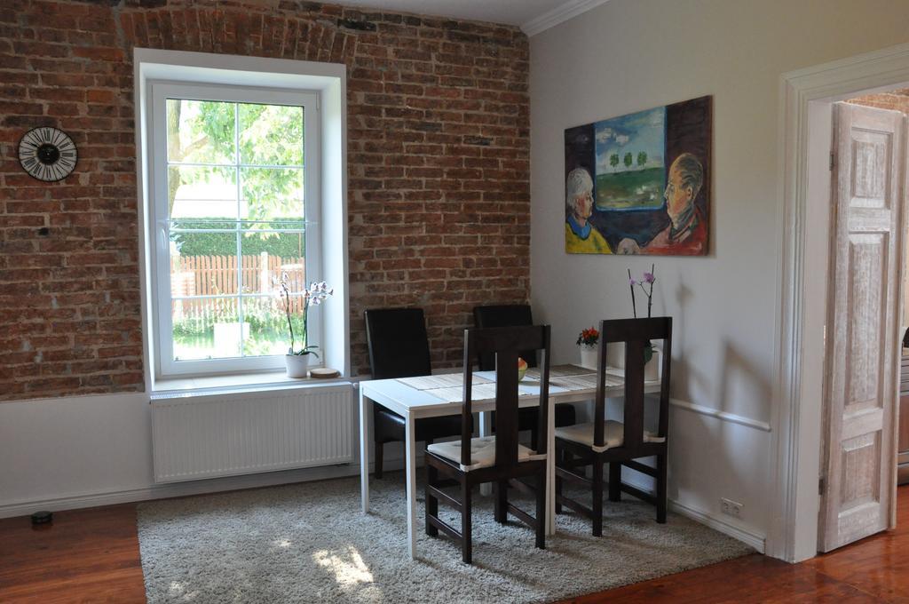 Be Well 3-Rooms Apartment With Parking And Garden Warschau Exterior foto