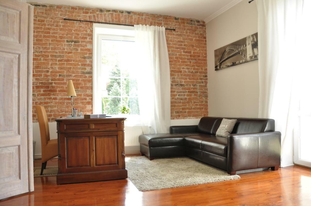 Be Well 3-Rooms Apartment With Parking And Garden Warschau Exterior foto